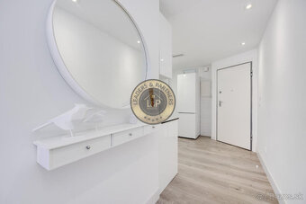 Lukratívny apartmán 4+1 s balkónom Torrevieja-Španielsko - 9