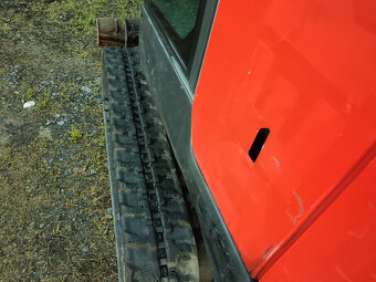 Bobcat E19 Minibagr 1,8 T - - - 9