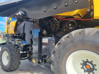 Kombajn NEW HOLLAND CX 8.70 - 9
