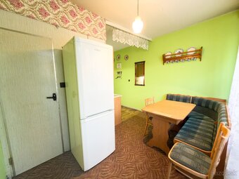 Na predaj 3-izbový byt v pôvodnom stave Žilina-Vlčince - 9