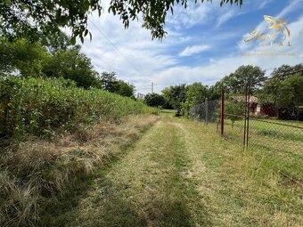 Pozemok na stavbu chatky s možnosťou zastavať až 96m2 - 9