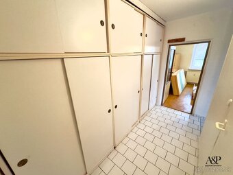 NA PREDAJ 3 IZB. BYT S LOGGIOU, 76M2, ROBOTNÍCKA UL., SENICA - 9