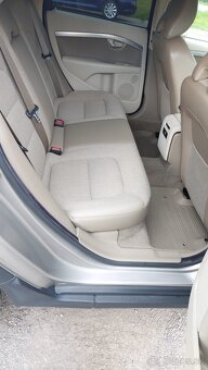 VOLVO XC 70 - 9