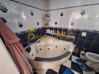 REZERVOVANÉ– Rodinný dom s bazénom – DRAHŇOV okr. Michalovce - 9