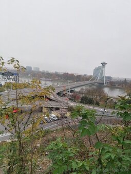 Predaj-Rodinný dom na Hradnom kopci-BA I Staré mesto - 9