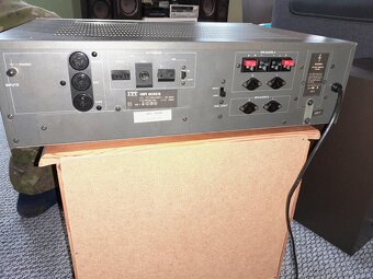 Vintage ITT HiFi 8032B Receiver - 9
