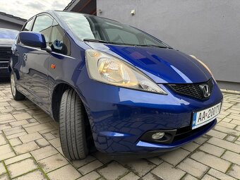 HONDA JAZZ 1,2 i-VTEC, BENZÍN, MANUÁL, 2/2011, 165 212 KM - 9