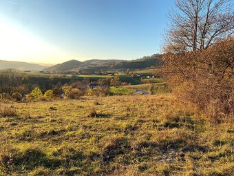 Na predaj stavebný pozemok Hrinova Zanemecka - 9