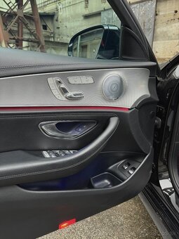 Mercedes-Benz E450 4matic 3.0 270Kw automat - 9