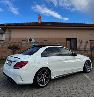 Mercedes c63 - 9