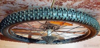 Kompletné kvalitné kolesá na bicykel. - 9