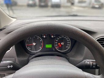 Ford Focus 1.4i (52oookm) - 9