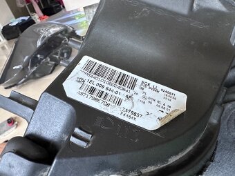 Svetlá na BMW X6 E71 E72 (svetlomety + riadiace jednotky) - 9