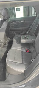 Opel Insignia Sports Tourer 2,0 TurboD,Panorama - 9