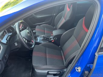 Škoda Octavia combi 2.0 TDI, 110 kw, Sport Edition - 9