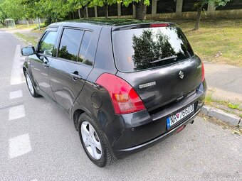 Suzuki Swift 1.5 - 9