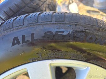 Komplet set vw T5 T6 235/55R17 - 9