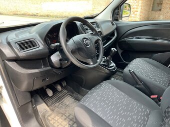 Opel Combo Maxi 1.3CDTI L2H1 naj. 116900KM r. 11/2015 - 9