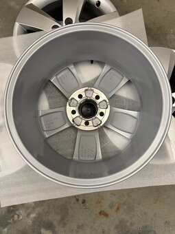 Hlinikové disky 5x100 R16 Škoda Nanuq - Scala , Kamiq - 9