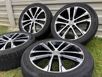 ORIGINAL Volkswagen Singapore R17 - 9
