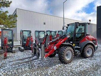 nakladač YANMAR V7 ( nosnosť 1.750kg, lopata 0,7 m ) RV2024 - 9
