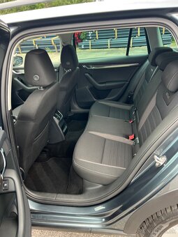 Škoda Octavia 3 facelift Scout 2018 dsg 4x4 - 9