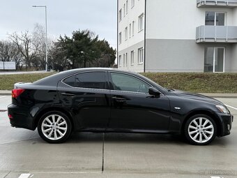 Lexus IS220d NAVI / Keyless / Xenon - 9