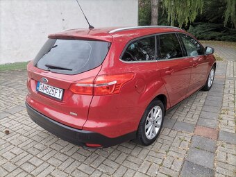 Ford Focus Combi   model 2016 - 9