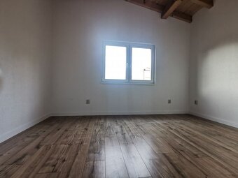 41920-Predaj rodinného domu v obci Vlachy časť Vlašky - 9