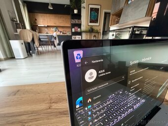 ASUS Zenbook S 16 OLED – záruka do 12/2026 - 9