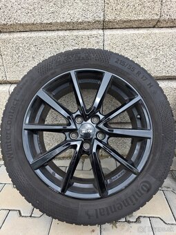 Zimné pneumatiky Continental + disky ET40 R17 7Jx17 - 9