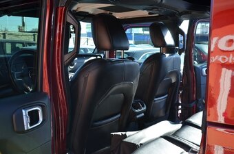 Jeep Gladiator 3.0 CRD Overland 4WD A/T - 9