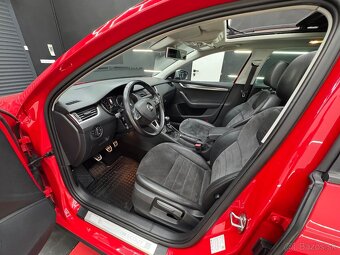 Škoda Octavia COMBI 2.0Tdi 110kw SCOUT+Led+Panorama - 9
