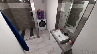 Dom 5 min od LV na trvalé bývanie - 9
