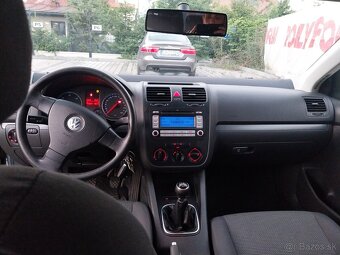 Predám VW jetta 1.9 tdi 77kw 2006/6 - 9