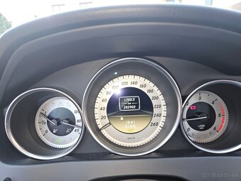 Mercedes C200 CDI - 9