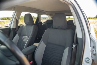 Toyota Auris Touring Sports 1.2 Turbo Executive - 9
