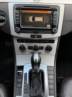 Volkswagen Passat Variant 2.0 TDI BMT 170k Highline DSG - 9