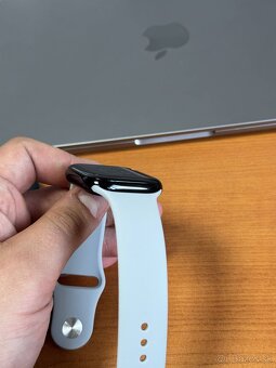 Apple Watch 10 46mm Jet black, nové, rok záruka - 9