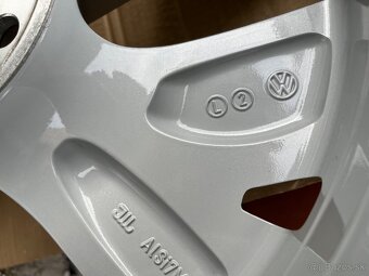 R17 orig. Alu disky 5x112 VW - 9