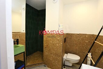 MODERNE ZREKONŠTRUOVANÝ A KOMPLETNE ZARIADENÝ 2-IZB. BYT S L - 9