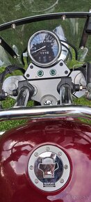 Suzuki Marauder VZ 800 - 9