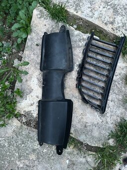 Predaj náhradných dielov na BMW e90 - 9