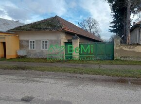 Predaj starý dom na pozemku 1276m2, Veľký Cetín pri NR (156- - 9