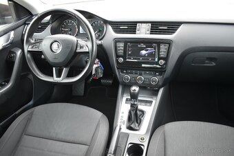 Škoda Octavia Combi 1.6 TDI 110k Style DSG - 9