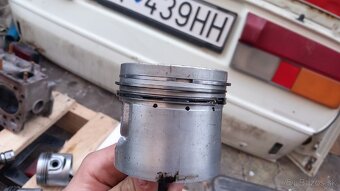 Diely motor Škoda 120LS - 9