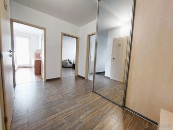 EXKLUZÍVNE Ideálny 4+1 izbový byt s balkónom, Žilina - - 9