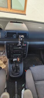 VW Sharan 1.9TDI 4motion 85KW r.v.2004 - 9