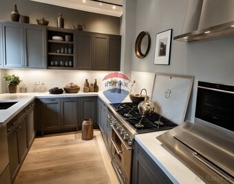 Rodinný dom 6 izieb, 2509m2,  Buzica - 9