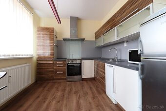 3 izbový byt s balkónom, 81m2, Poprad, Svätoplukova ul. - 9